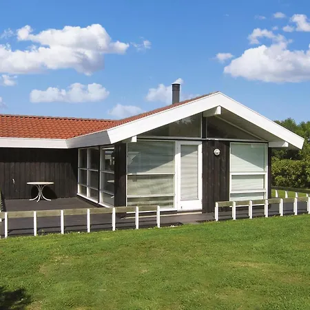 Gorgeous Home In Asperup With Sauna *